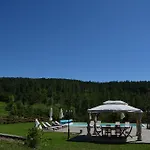 Casale Sambuceto B&B Compiano