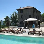 Casale Sambuceto B&B *