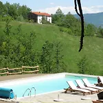 Casale Sambuceto * Compiano