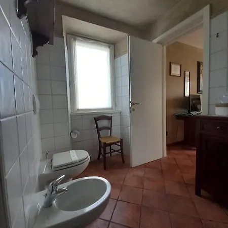 לינה וארוחת בוקר Casale Sambuceto *