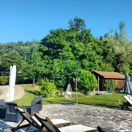 Casale Sambuceto * Compiano